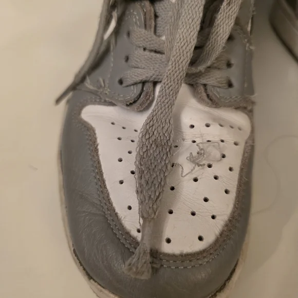 Men's Dior x Air Jordan 1 High Size 8.5 - Picture 8 of 15